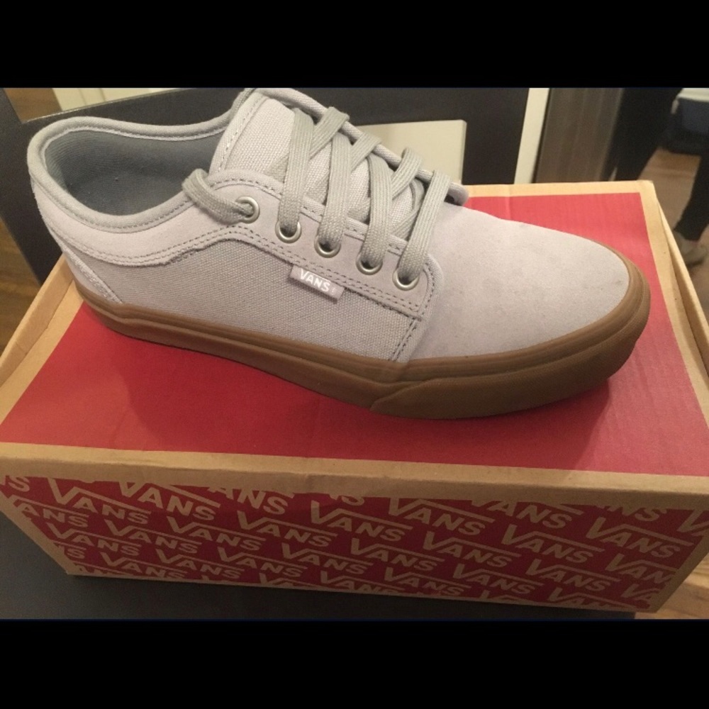 VANS CHUKKA LOW